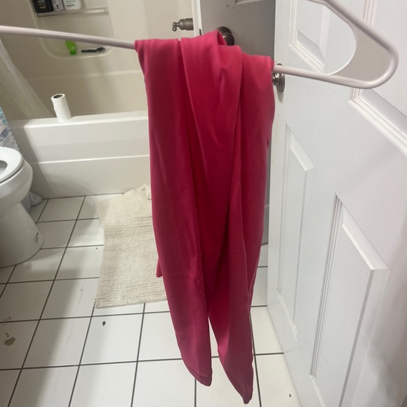 Pin aeire leggings - Picture 3 of 3